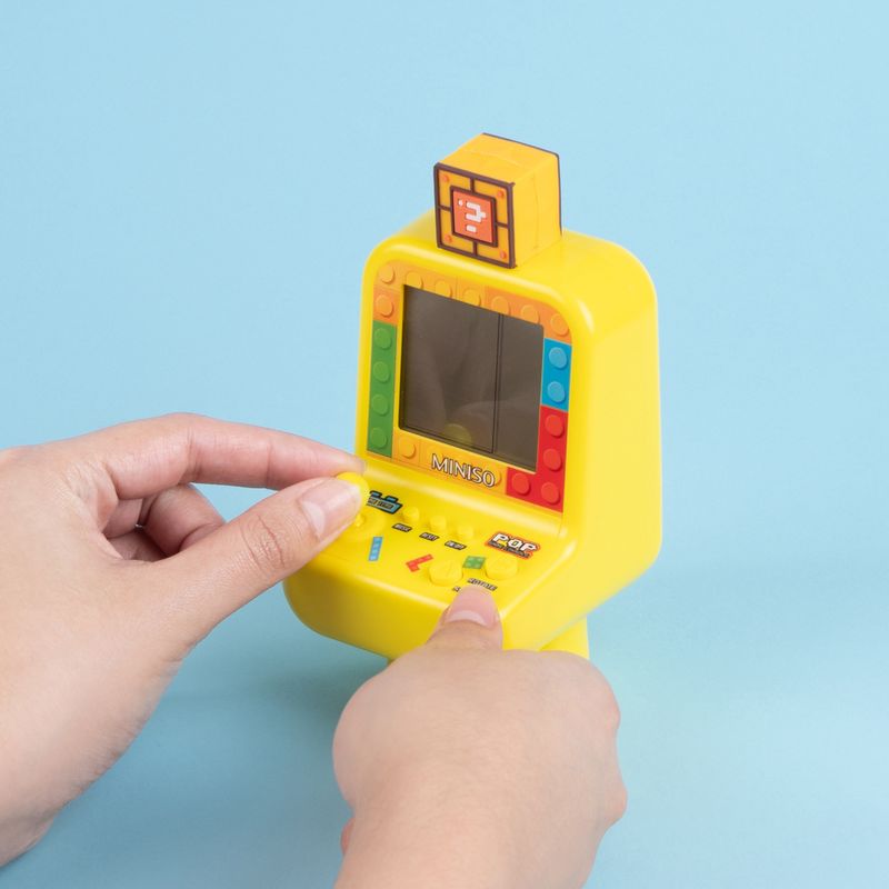 Consola-de-juegos-de-la-serie-building-block-mod-k1009-amarillo-miniso-Miniso-2-25060