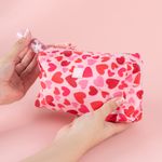 Cosmetiquera-miniso-multi-print-corazones-rosa-Miniso-2-25530