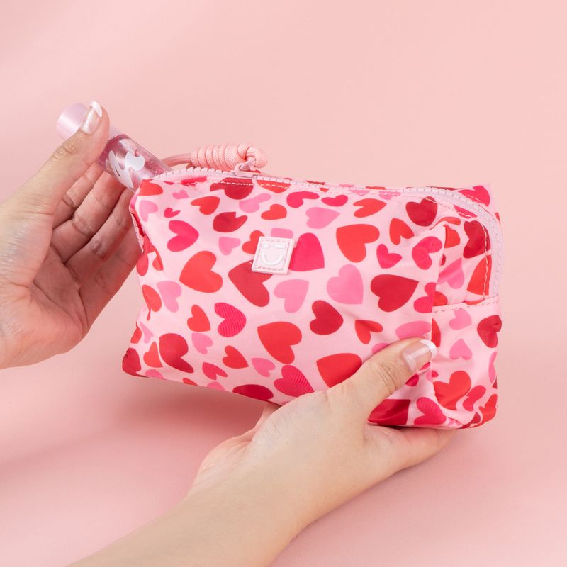 Cosmetiquera-miniso-multi-print-corazones-rosa-Miniso-2-25530