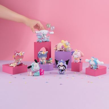 Blindbox con figura sanrio wonderland -  Sanrio