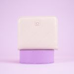 Cartera-corta-para-mujer-miniso-lineas-diagonal-en-relieve-beige-Miniso-3-27453