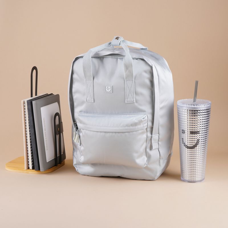 Mochila-escolar-miniso-rectangular-con-asa-gris-Miniso-3-27529