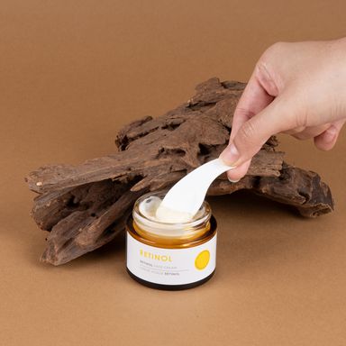 Crema facial de retinol  -  Miniso