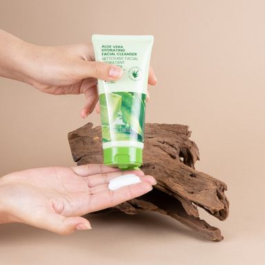 Limpiador facial hidratante de alóe vera -  Miniso