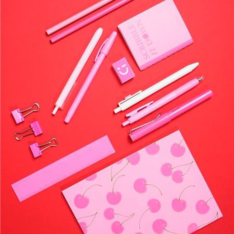 Set-de-libros-encuadernados-con-costura-a5-y-a6-2x32-hojas-serie-barbie-pink-Miniso-2-26774