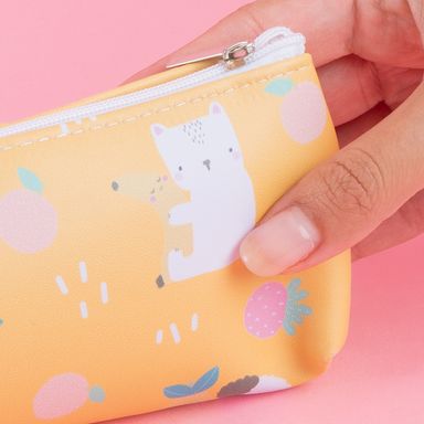 Cartuchera de pu de la serie stick figure puppy amarillo serie miniso -  Miniso