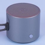 Parlante-inal-mbrico-port-til-de-metal-mod-a127-gris-Miniso-8-27234