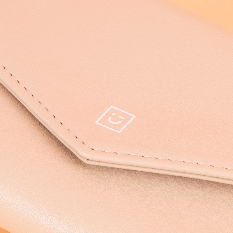 Cartera-corta-para-mujer-miniso-con-solapa-triangular-beige-Miniso-3-27351
