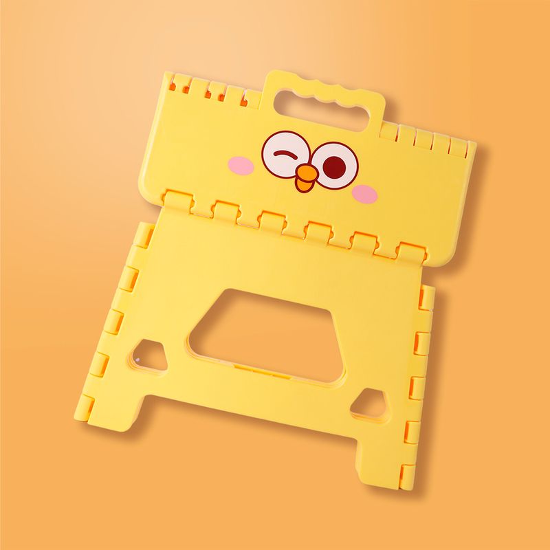 Taburete-plegable-dundun-metaverso-serie-dundun-amarillo-Miniso-2-27398