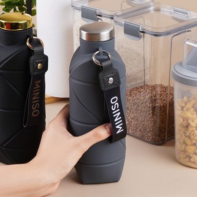 Tomatodo de plástico botella plegable de silicona portátil serie silver grey de 700 ml gris -  Silver Gray