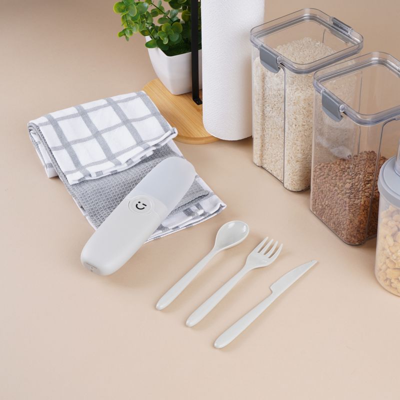Juego-de-cubiertos-cuchillo-cuchara-y-tenedor-gris-Silver-Gray-3-27738
