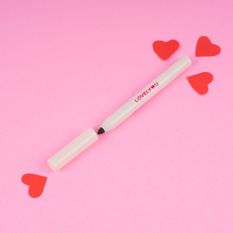Delineador-de-ojos-en-gel-koreano-lovely-u-negro-Miniso-4-28048