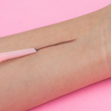 Lápiz de cejas triangular ultrafino lovely u marrón obscuro -  Miniso
