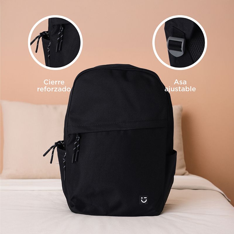 Mochila-escolar-miniso-cierre-inclinado-negro-Miniso-5-27534