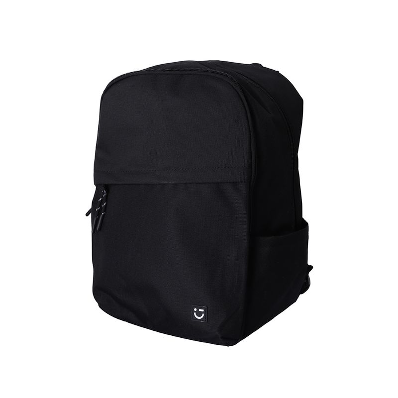 Mochila-escolar-miniso-cierre-inclinado-negro-Miniso-1-27534