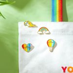 Insignia-de-metal-brillante-de-color-Miniso-2-7090