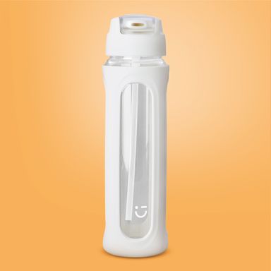 Tomatodo de vidrio de vidrio con tapa abatible de color solido con pico y asa 580 ml blanco -  Miniso