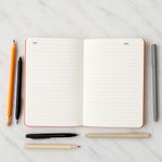 Cuaderno-a5-cover-de-tapa-dura-80-hojas-serie-peach-pink-Miniso-2-28731