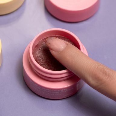 Exfoliante labial serie macaron sabor a pasta de frijol rojo matcha -  Miniso