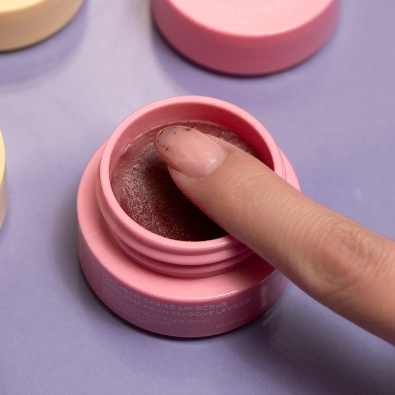 Exfoliante-labial-serie-macaron-sabor-a-pasta-de-frijol-rojo-matcha-Miniso-2-28960
