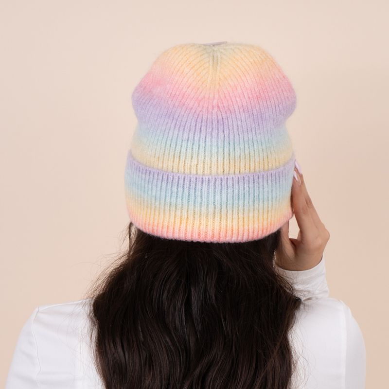 Gorro-tejido-miniso-color-degradado-rosa-naranja-Miniso-2-28986