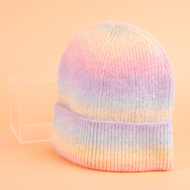 Gorro-tejido-miniso-color-degradado-rosa-naranja-Miniso-4-28986