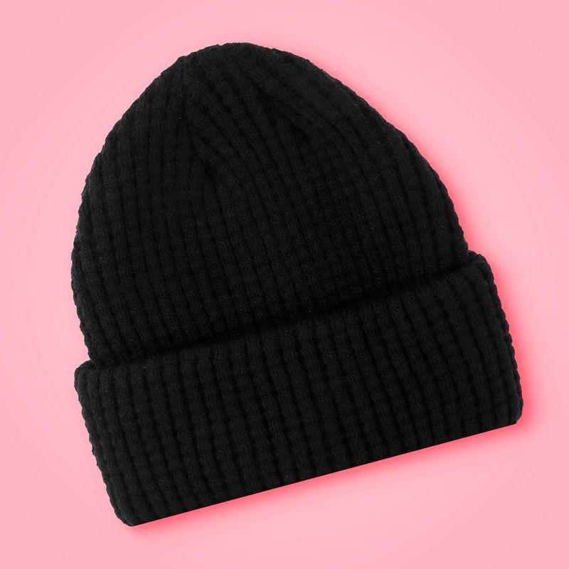 Gorro-tejido-miniso-acanalado-negro-Miniso-2-29008