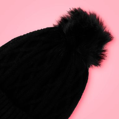 Gorro tejido miniso trenzado con borla de peluche negro -  Miniso