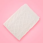 Bufanda-dise-o-grecas-miniso-blanco-Miniso-2-29022
