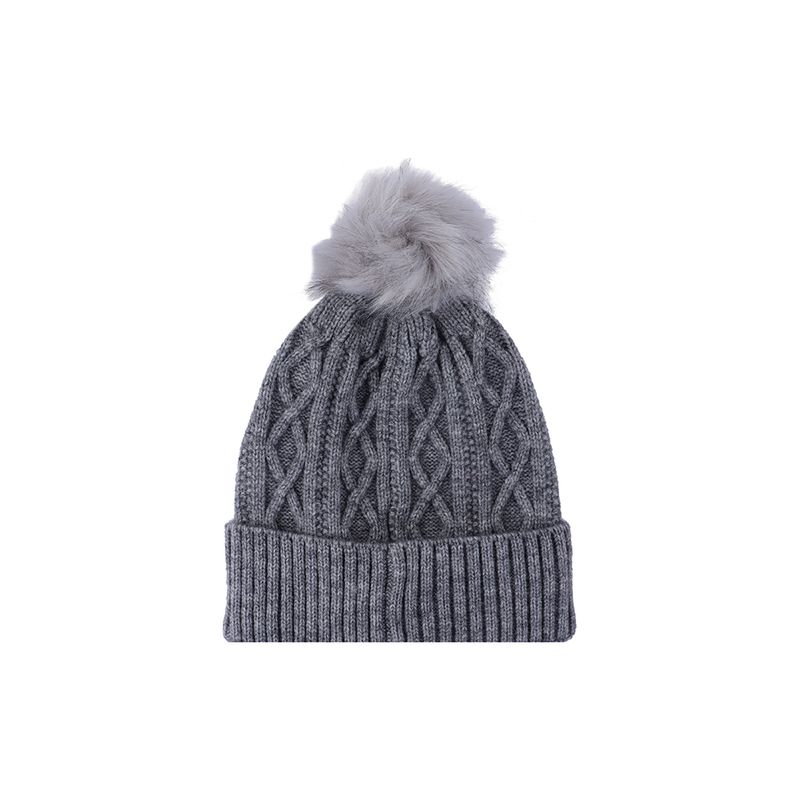 Gorro-tejido-miniso-trenzado-con-borla-de-peluche-gris-Miniso-1-29011
