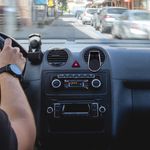 Soporte-para-tel-fono-magnetico-para-ventilaci-n-del-coche-negro-Miniso-2-7996