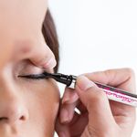 L-piz-delineador-para-ojos-extra-fino-hello-kitty-edici-n-limitada-Sanrio-3-3751