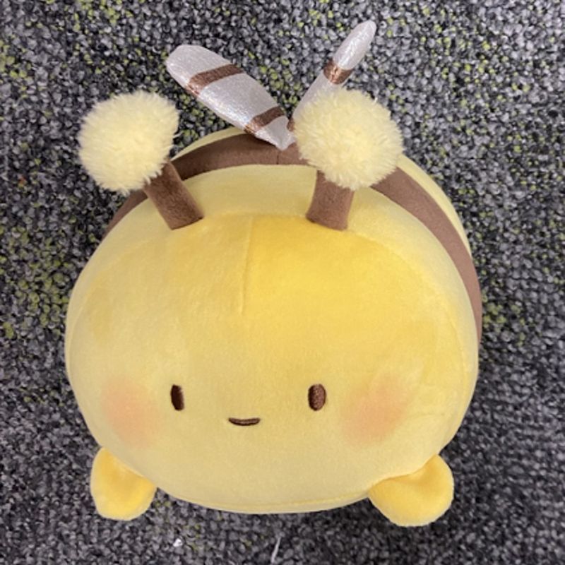 Peluche-mini-family-safari-series-6-3in-insectos-abeja-amarillo-18cm-Miniso-2-13112