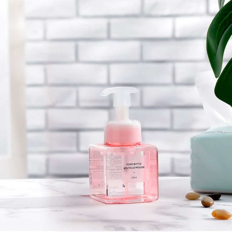 Botella-de-viaje-rosa-Miniso-3-1108