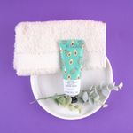 Crema-de-manos-energ-a-de-frutas-palta-Miniso-2-15876
