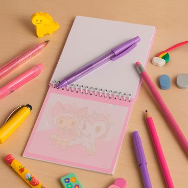 Set para jugar libro de pintura con tinta mágica serie tokidoki -  Tokidoki