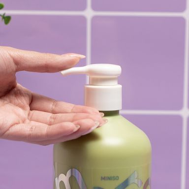 Shampoo suave macaron party series aroma a bayas y te -  Miniso