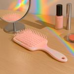 Cepillo-grande-con-coj-n-cuadrado-y-patr-n-de-diamantes-iridiscente-Serie-Shiny-Pink-Cepillo-grande-con-coj-n-cuadrado-y-patr-n-de-diamantes-iridiscente-Serie-Shiny-Pink-2-29960