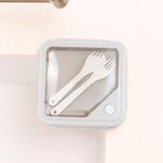 Contenedor-fiambrera-cuadrada-de-estilo-japons-con-2-compartimentos-1100-ml-gris-Miniso-2-28821
