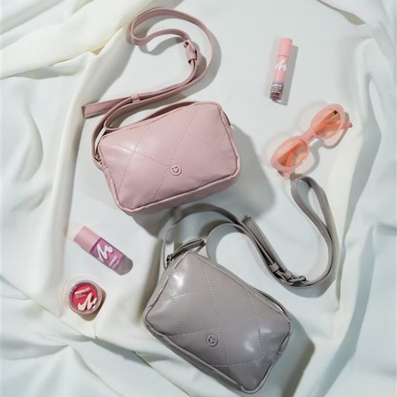 Bolsa-crossbody-cuadrada-con-cierre-metalasse-color-rosa-Miniso-2-28786