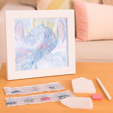 Set para jugar stitch pintura diamante enmarcada serie lilo & stitch disney -  Stitch Dinner Party