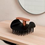Serie-black-golden-cepillo-port-til-desenredante-para-shampoo-Miniso-2-30024