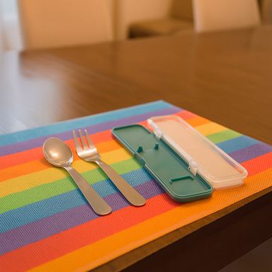 Kit de tenedor y cuchara verde 2 pzas -  Miniso