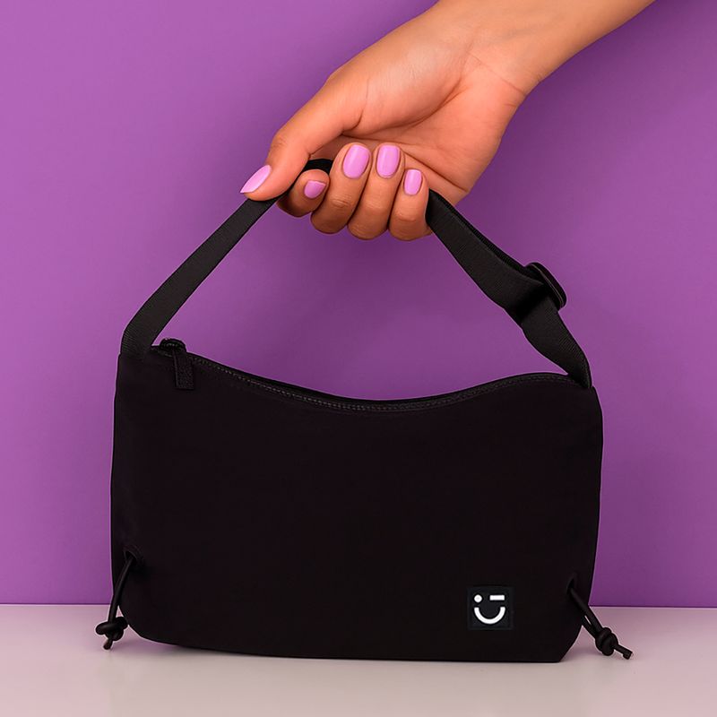 Bolso-crossbody-nylon-negro-Miniso-2-29496