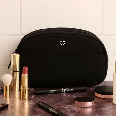 Cosmetiquera nylon con cierre enfrente negro -  Miniso