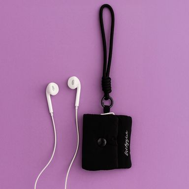 Estuche para auriculares life is for fun series down (negro) -  Miniso