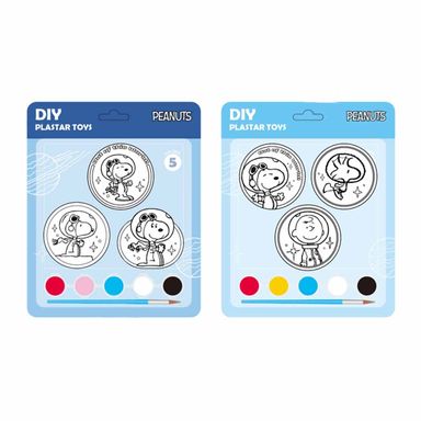 Set para jugar nevera de escayola para colorear pack de 3 modelos surtidos serie snoopy -  Snoopy