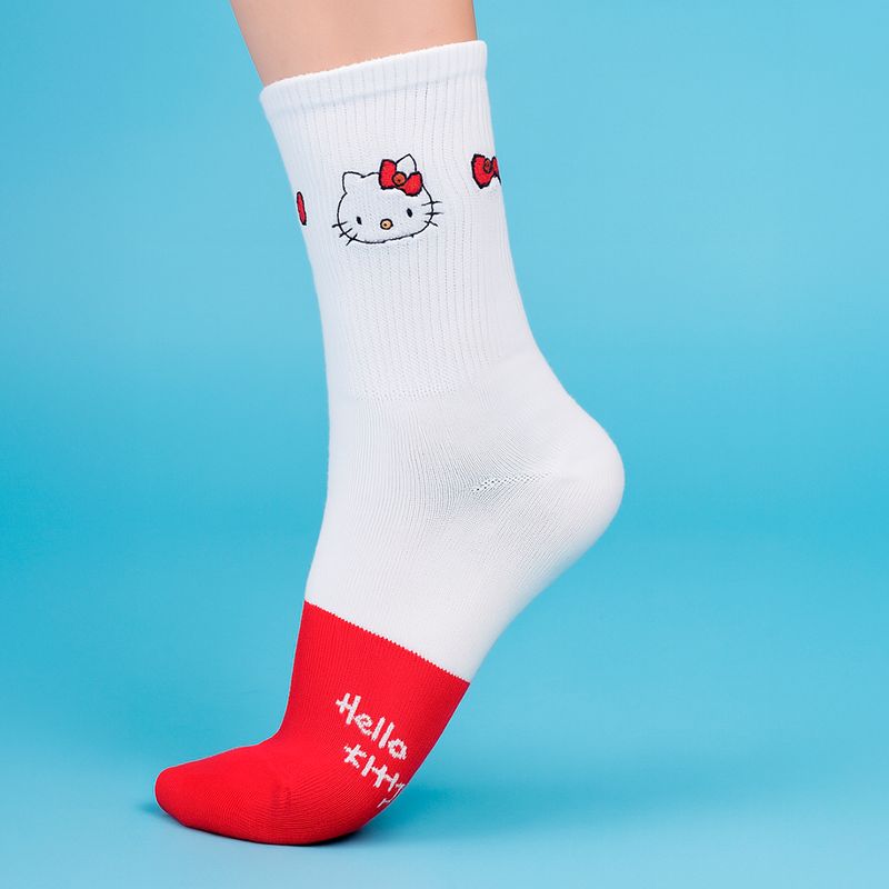 Medias-crew-sanrio-hello-kitty-bordado-blanco-Sanrio-2-29563