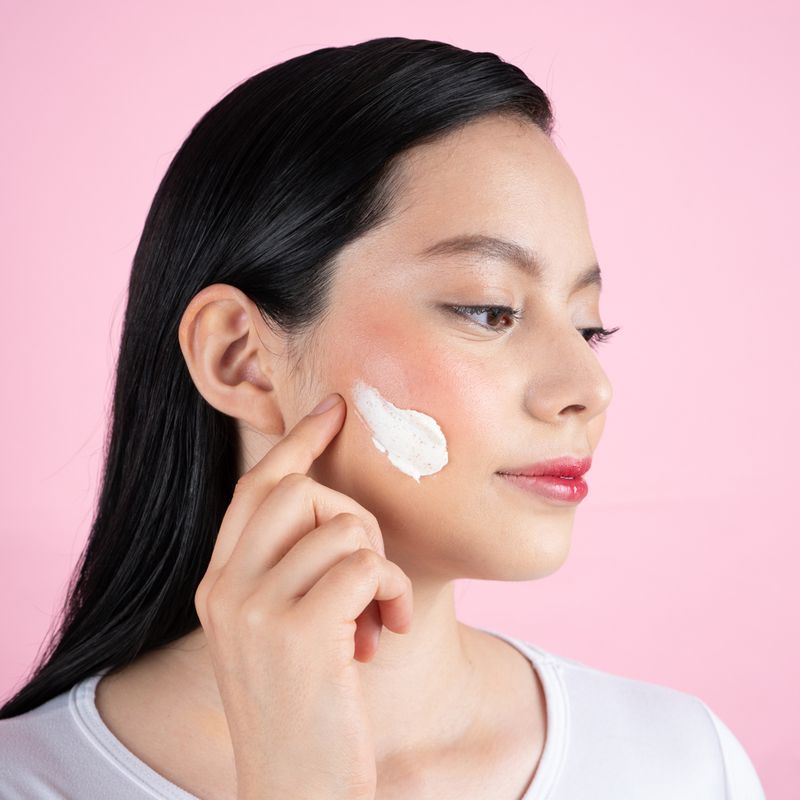 Crema-exfoliante-para-espalda-y-cara-tea-tree-Miniso-4-7758