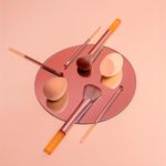 Brocha-de-maquillaje-y-esponja-de-maquillaje-7-piezas-doradas-Miniso-2-24255